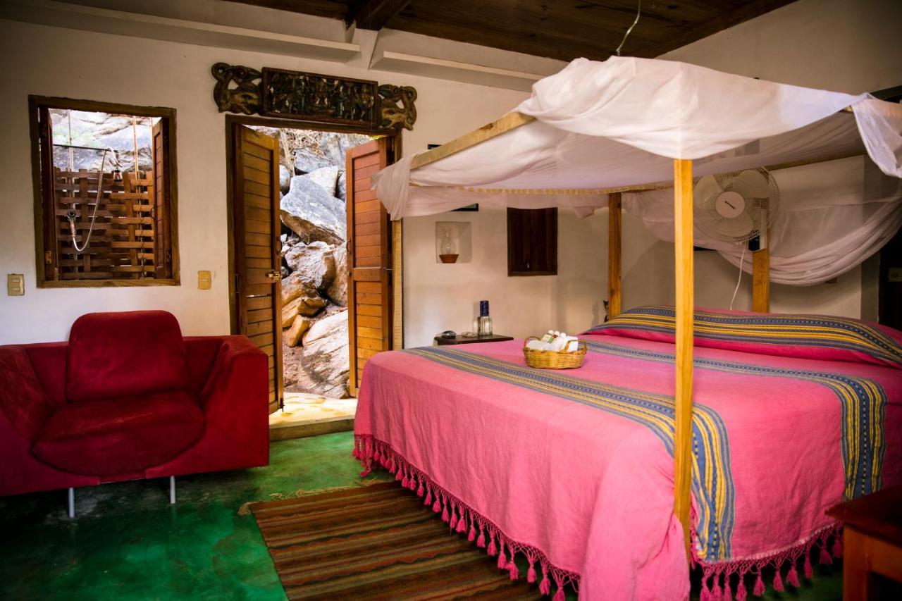 מזונטה Hotel El Copal מראה חיצוני תמונה
